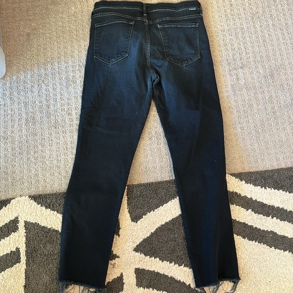 Mother Denim // Rascal Snippet Ankle Fray - Picture 3 of 4